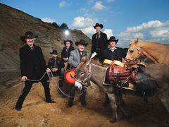  50 Jahre  TRUCK STOP          Weihnachtstour 2024          „Schöne Bescherung“ 