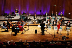 Swing, Hits &amp; Evergreens - Hommage an James Last